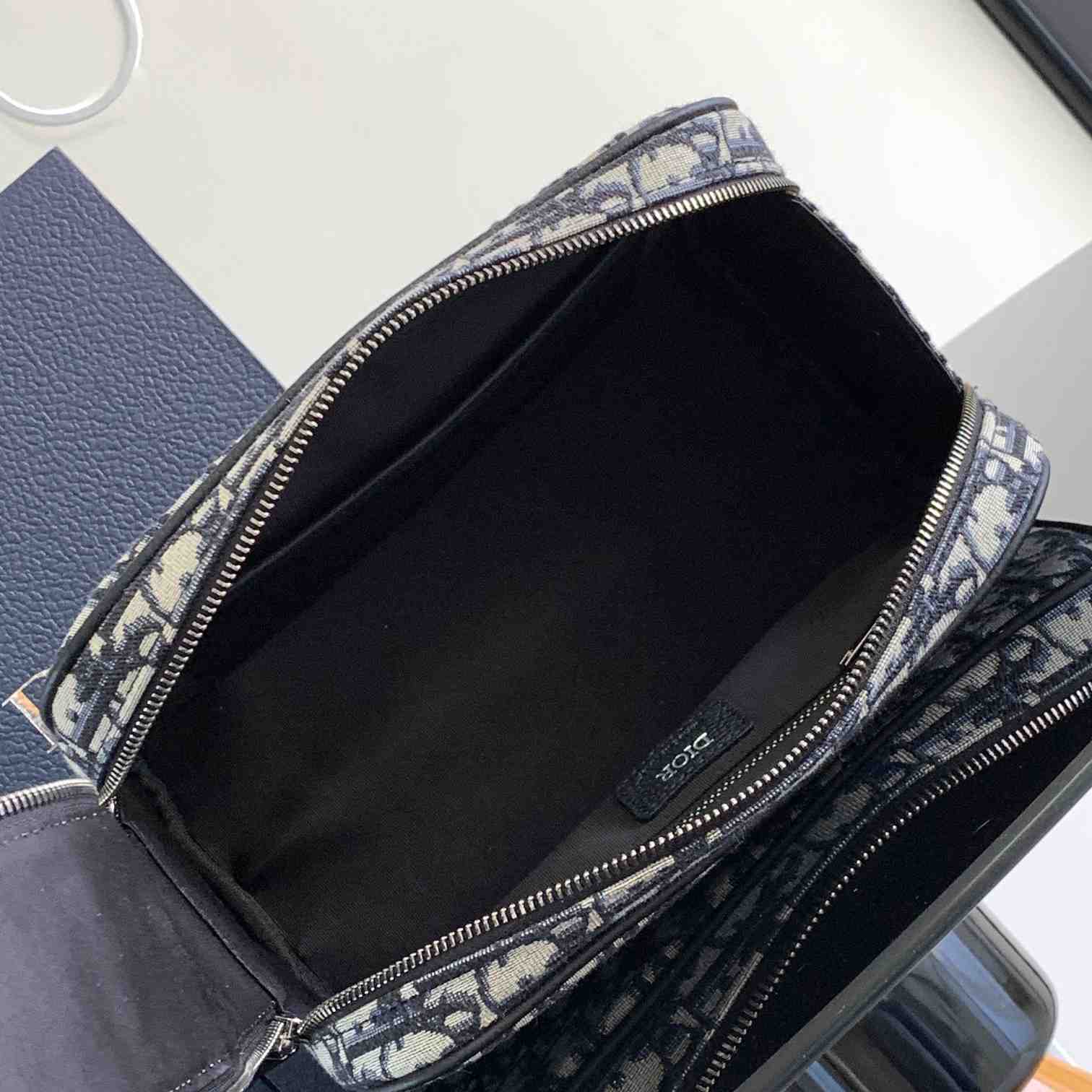 Dior Toiletry Bag - DesignerGu