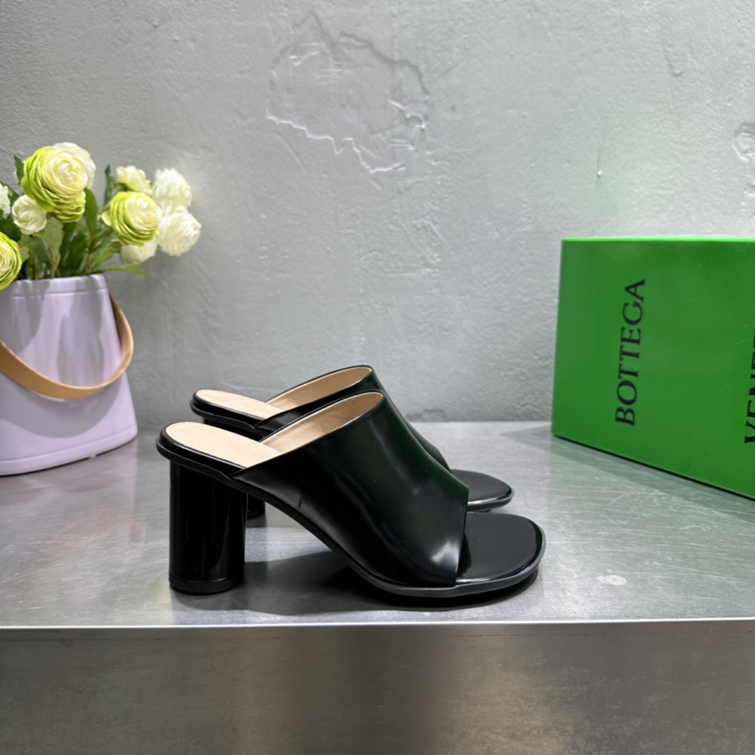 Bottega Veneta Atomic Mule - DesignerGu