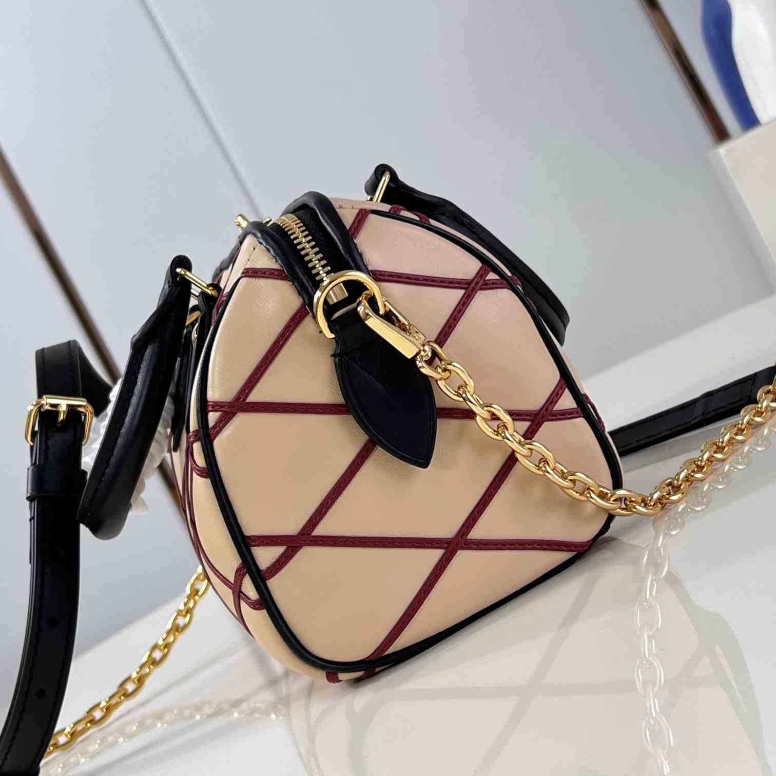 Louis Vuitton Speedy Bandouliere 20    M24261 - DesignerGu