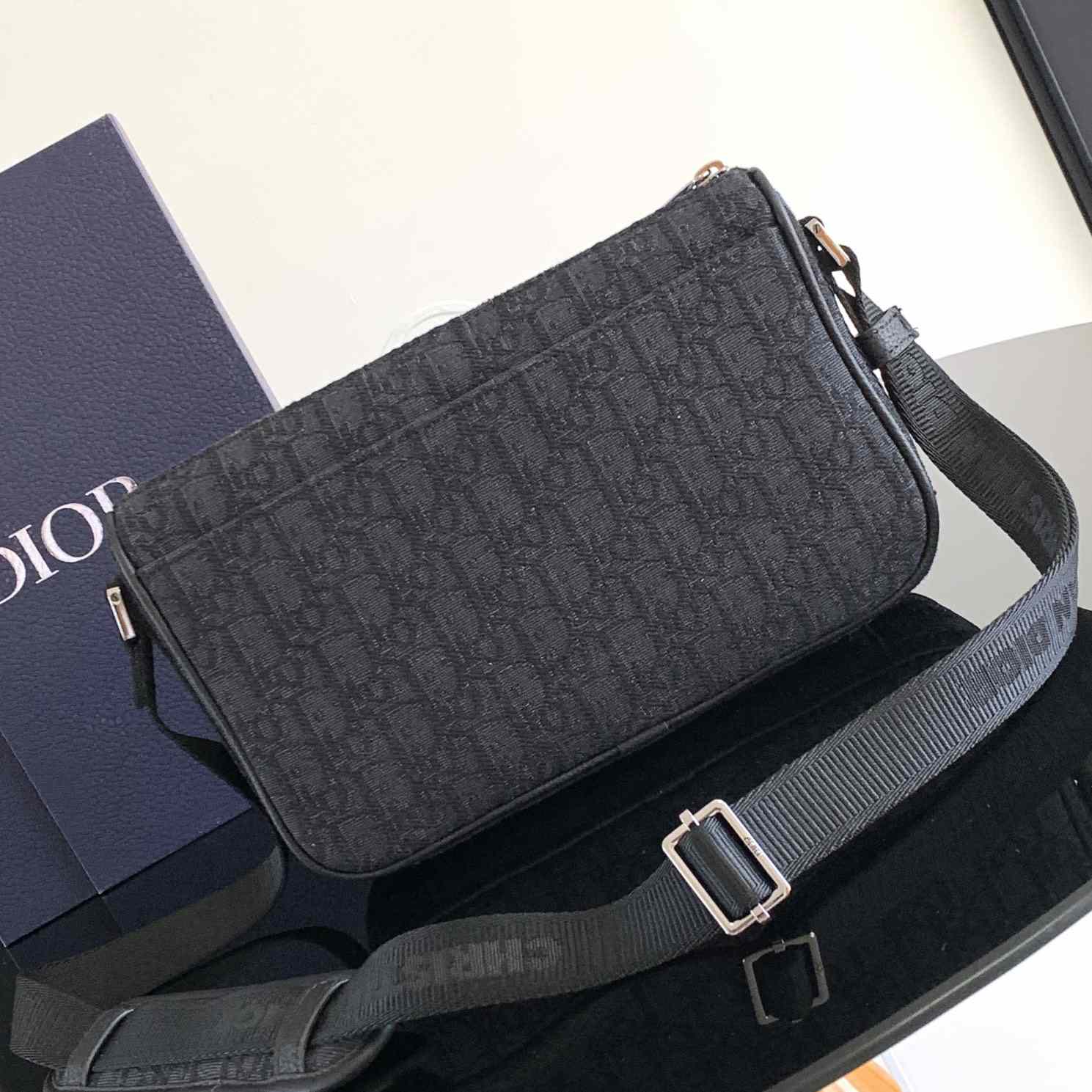 Dior 8 Bag With Strap - DesignerGu