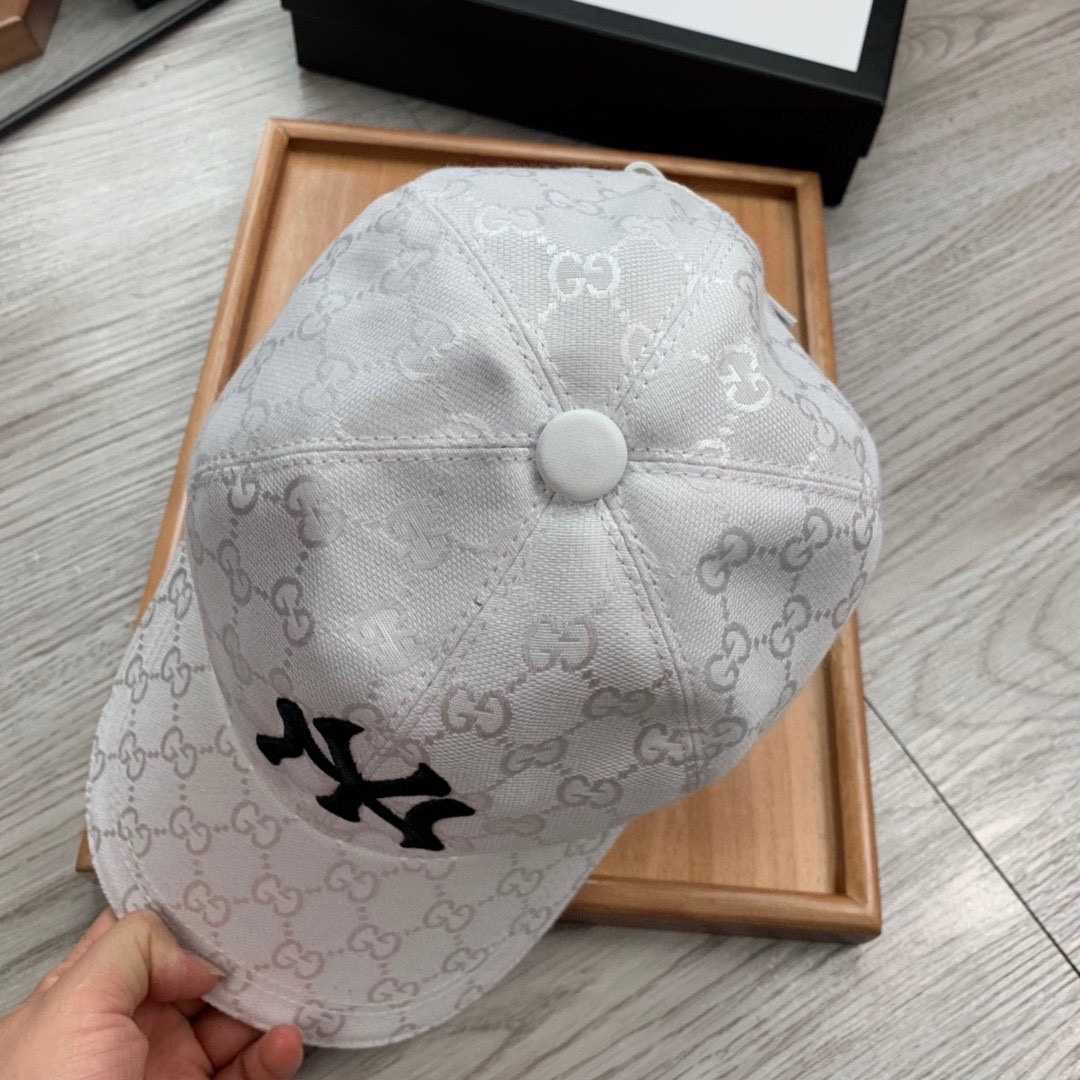 Gucci NY Baseball Cap - DesignerGu