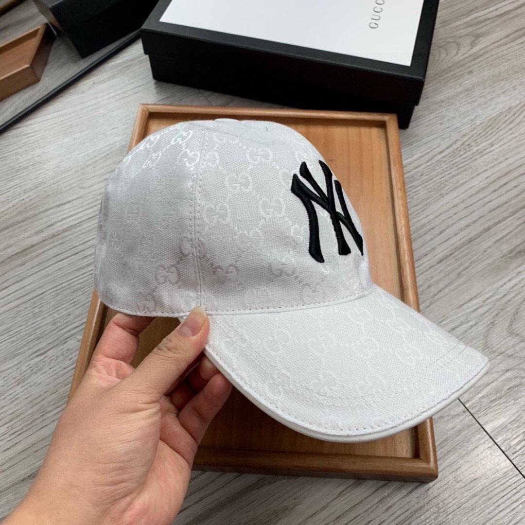 Gucci NY Baseball Cap - DesignerGu