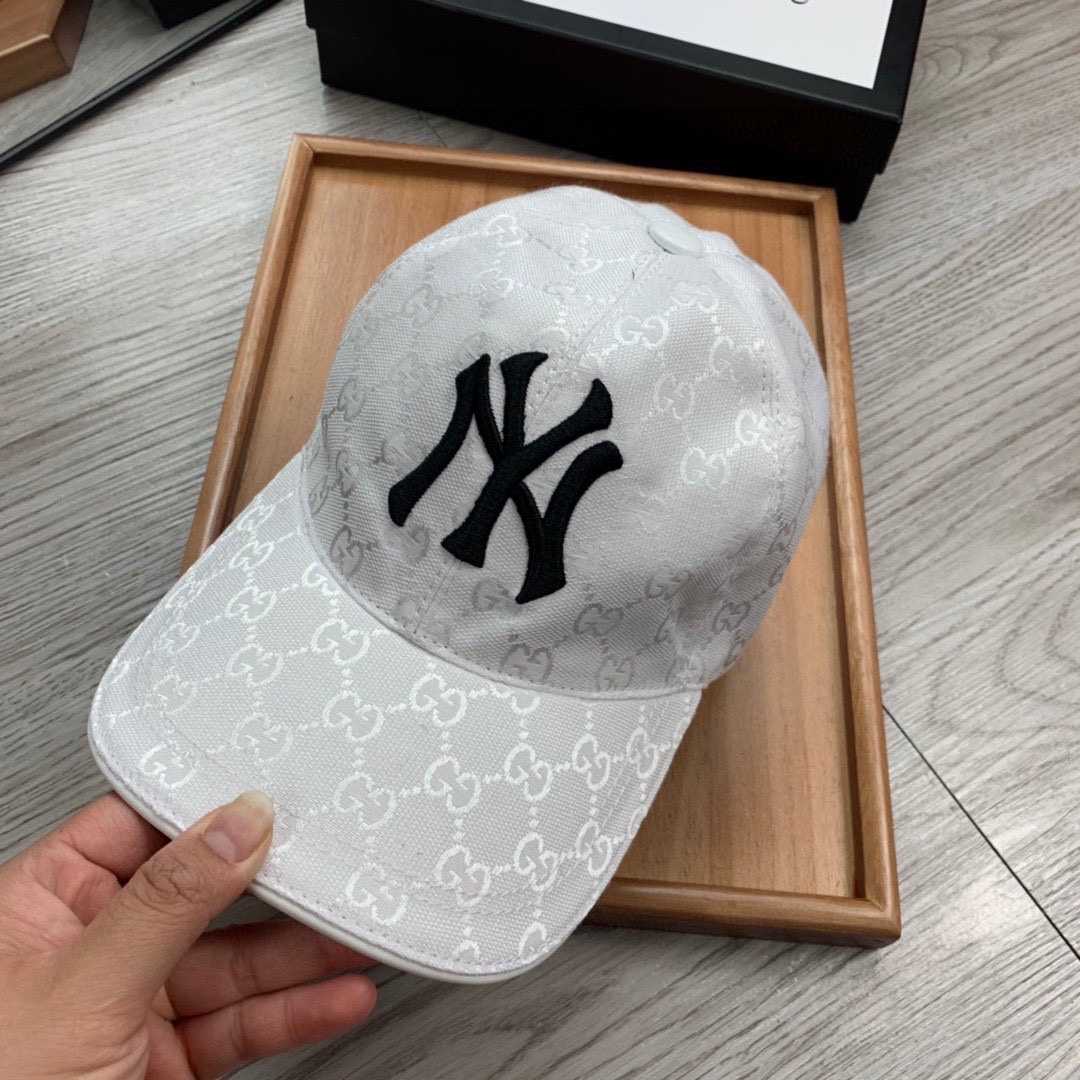 Gucci NY Baseball Cap - DesignerGu