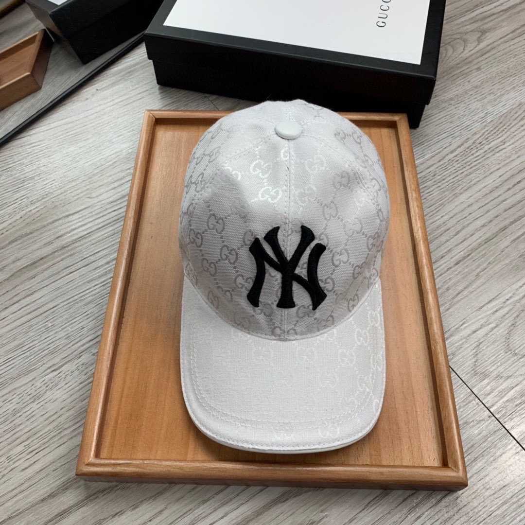 Gucci NY Baseball Cap - DesignerGu