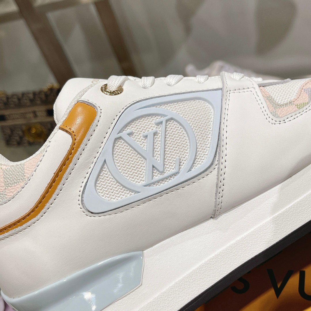 Louis Vuitton Neo Run Away Sneaker   1ACUGD - DesignerGu