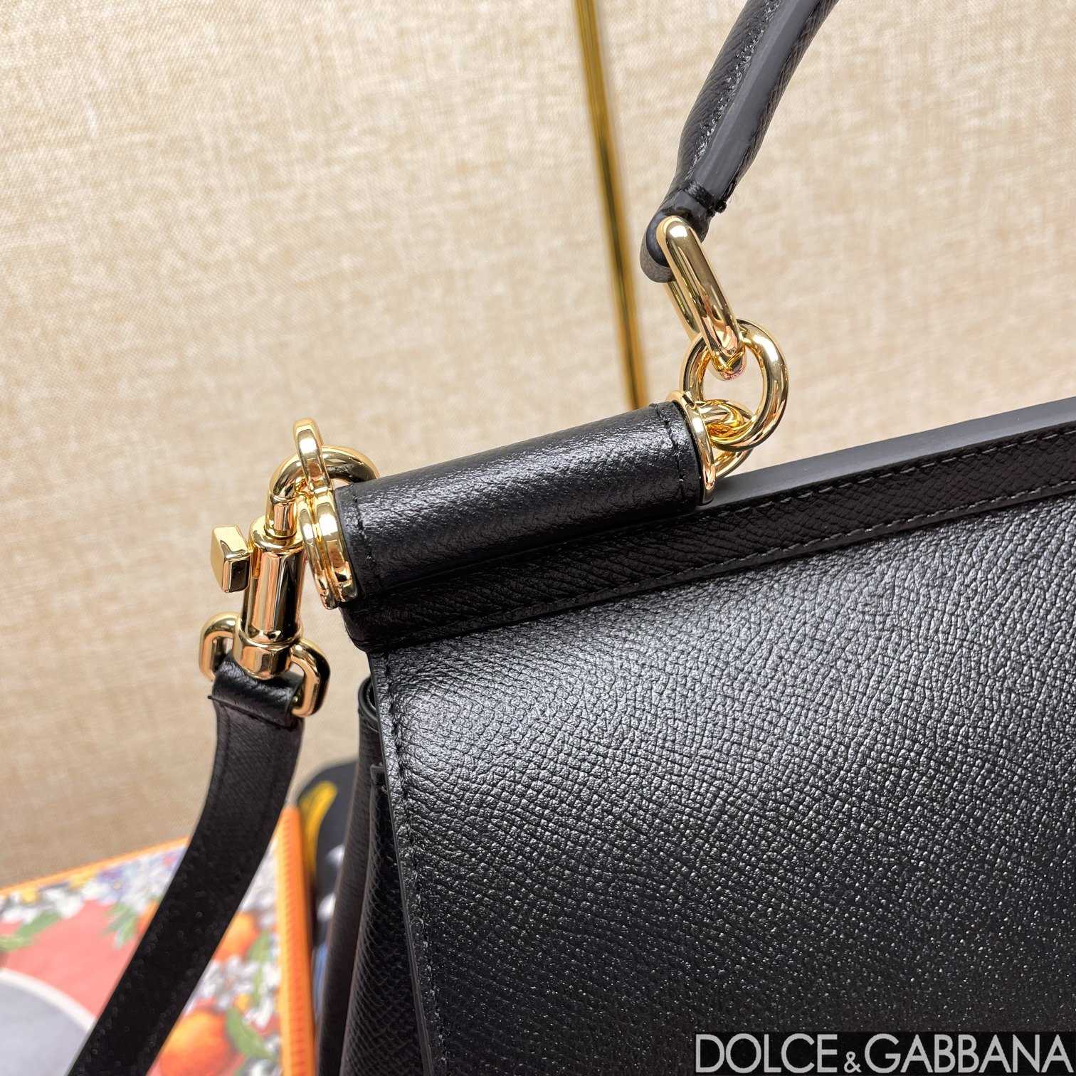 Dolce & Gabbana Sicily Handbag (25*12*20cm) - DesignerGu