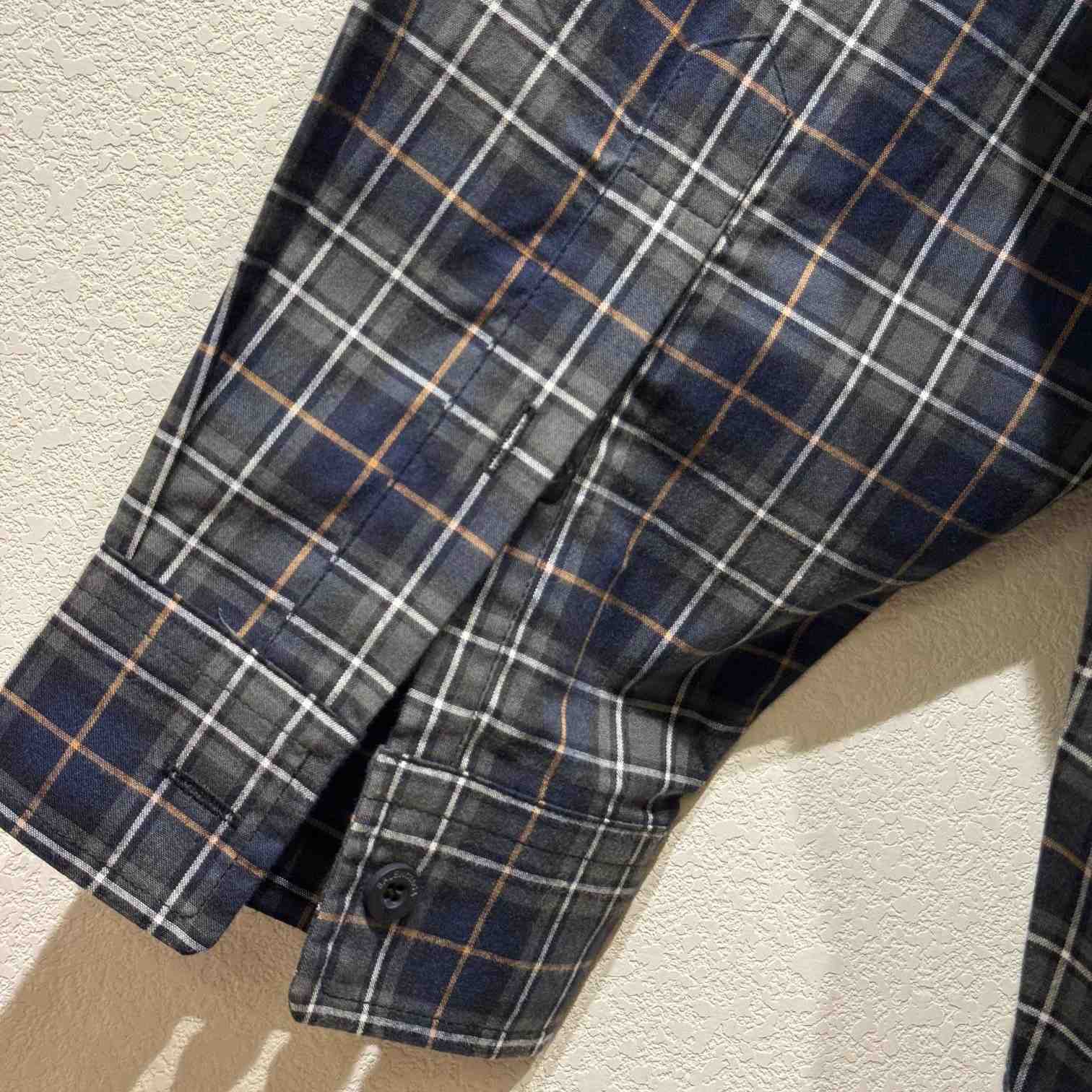 Balenciaga Plaid Long-sleeved Shirt - DesignerGu