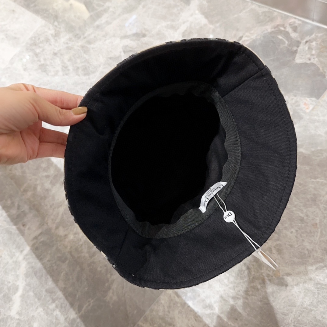 Dior D-Bobby Macrocannage Small Brim Bucket Hat - DesignerGu