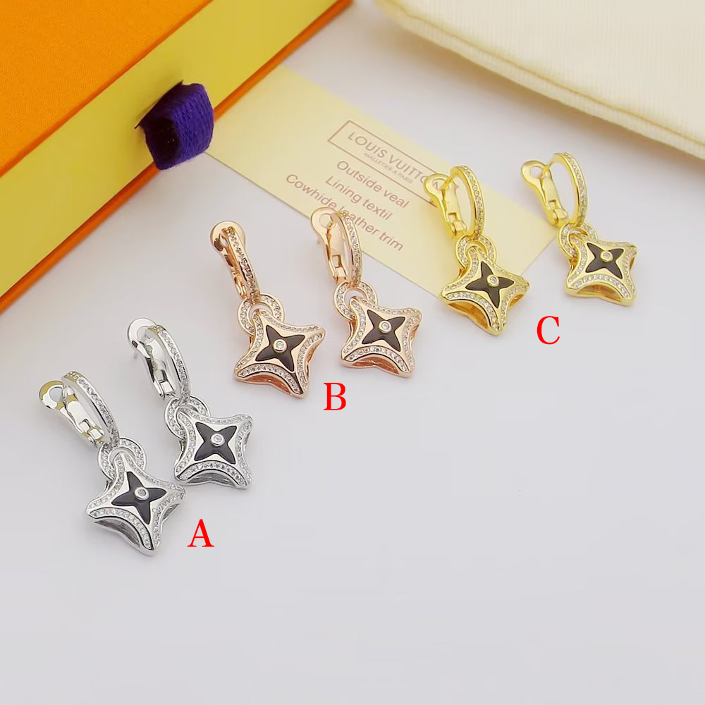 Louis Vuitton Ever Blossom Earrings - DesignerGu