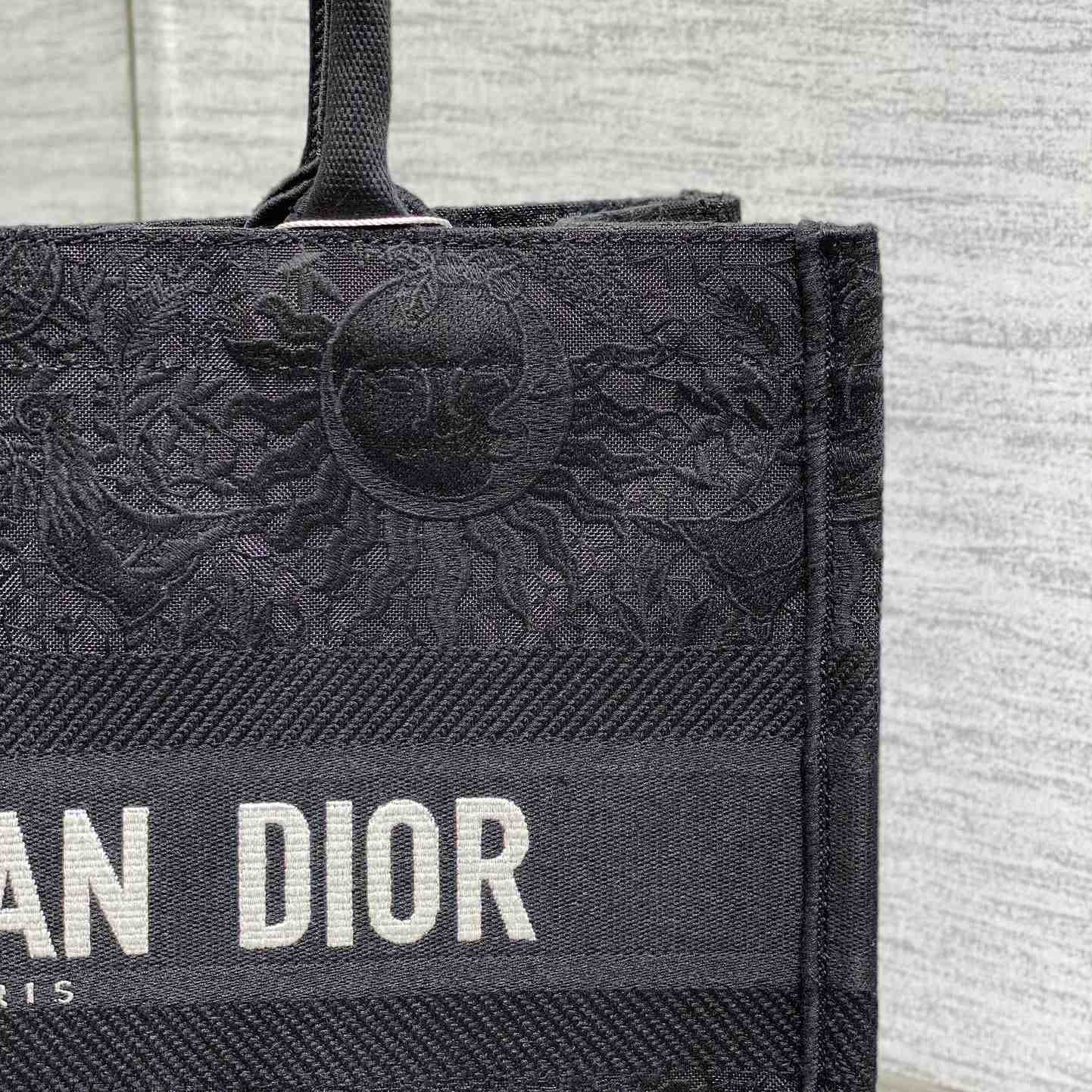 Dior Medium Dior Book Tote - DesignerGu