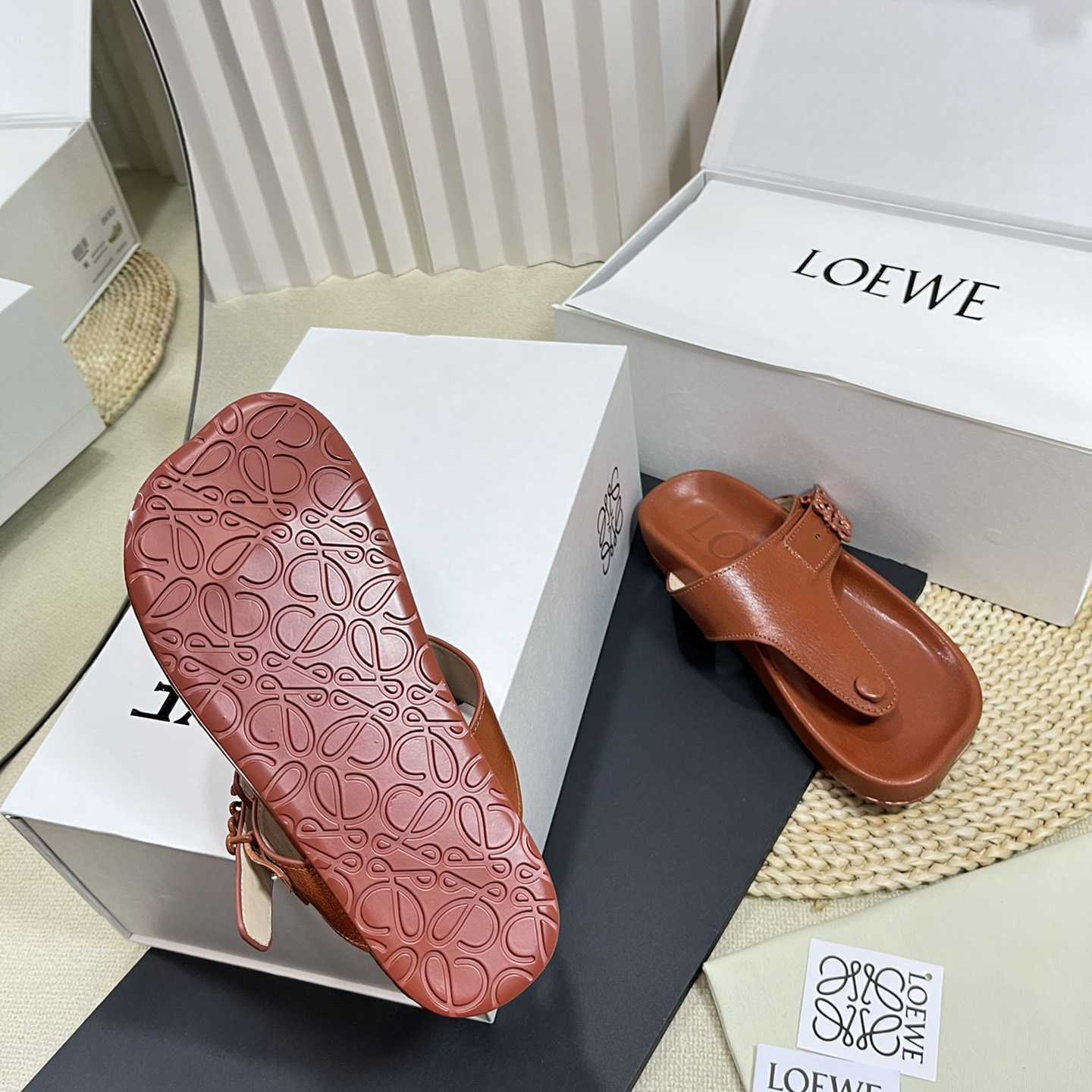 Loewe Anagram Ease Sandal In Kidskin - DesignerGu