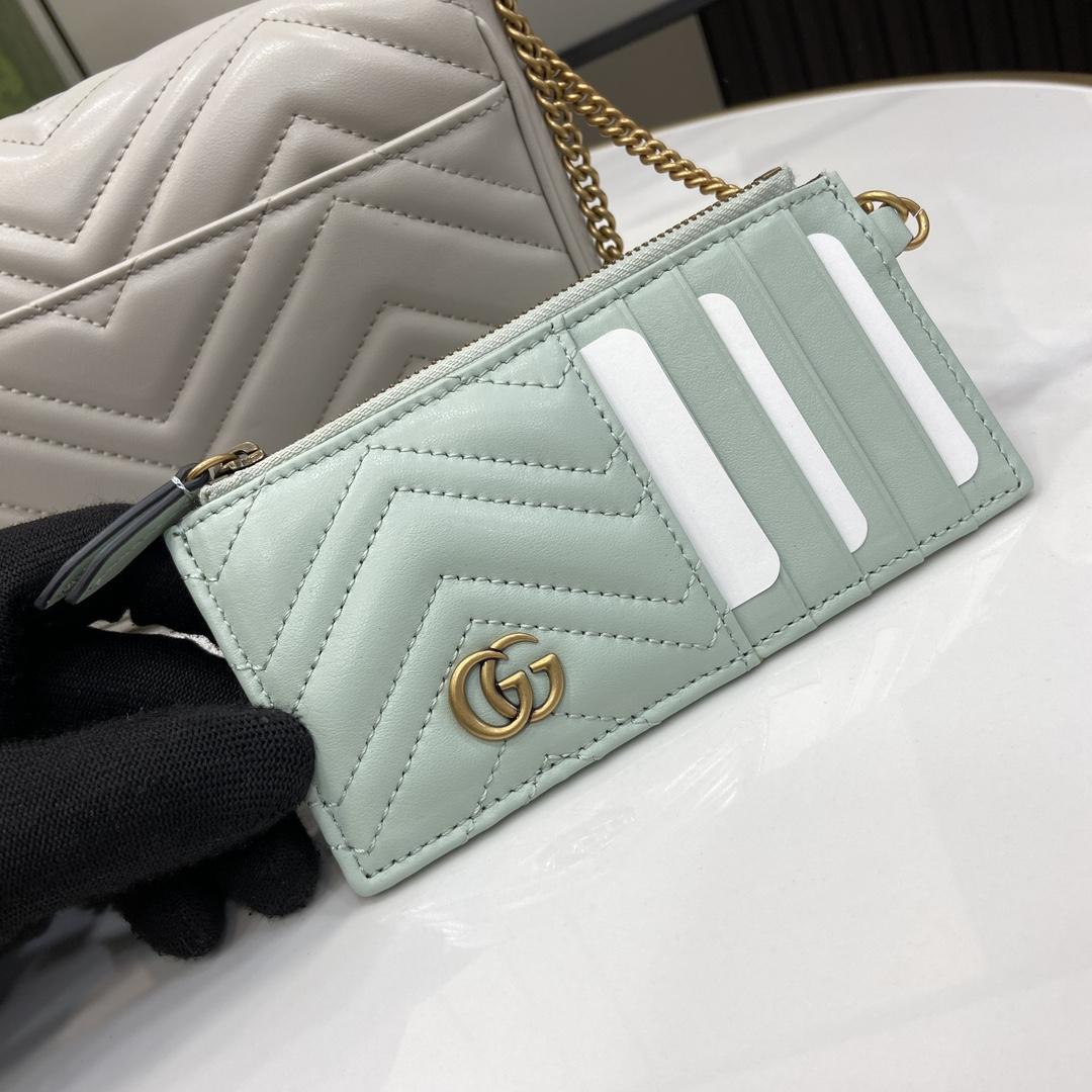 Gucci GG Marmont Mini Bag (21x 12x 5cm) - DesignerGu