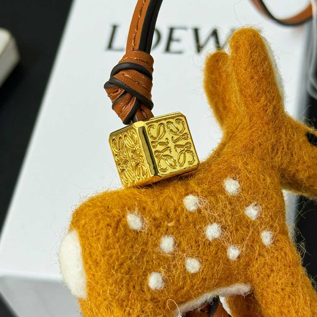 Loewe Deer Charm In Felt And Calfskin - DesignerGu