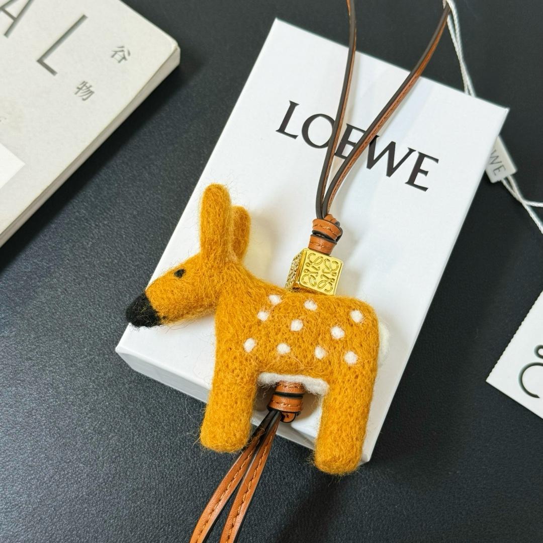 Loewe Deer Charm In Felt And Calfskin - DesignerGu