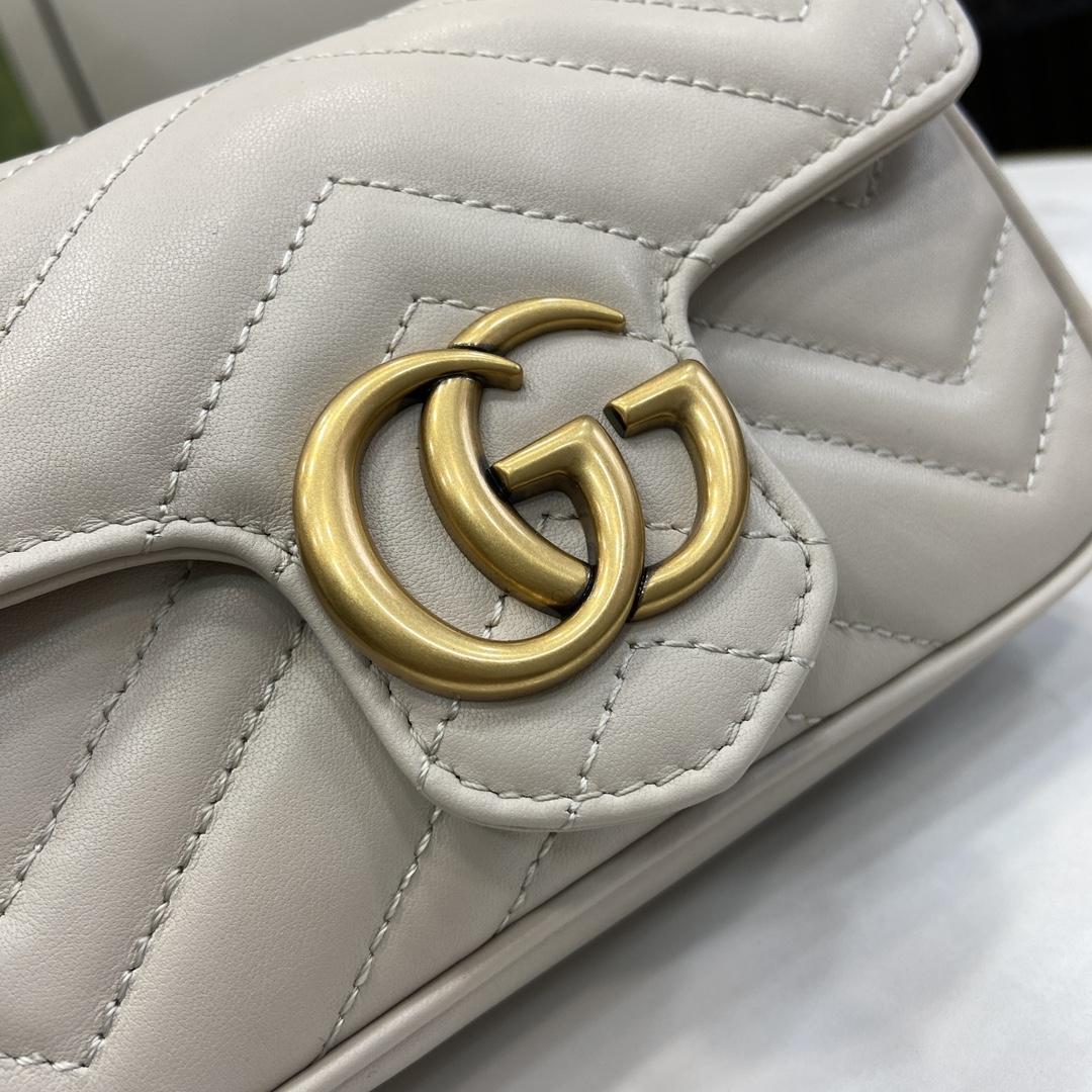 Gucci GG Marmont Super Mini Bag - DesignerGu