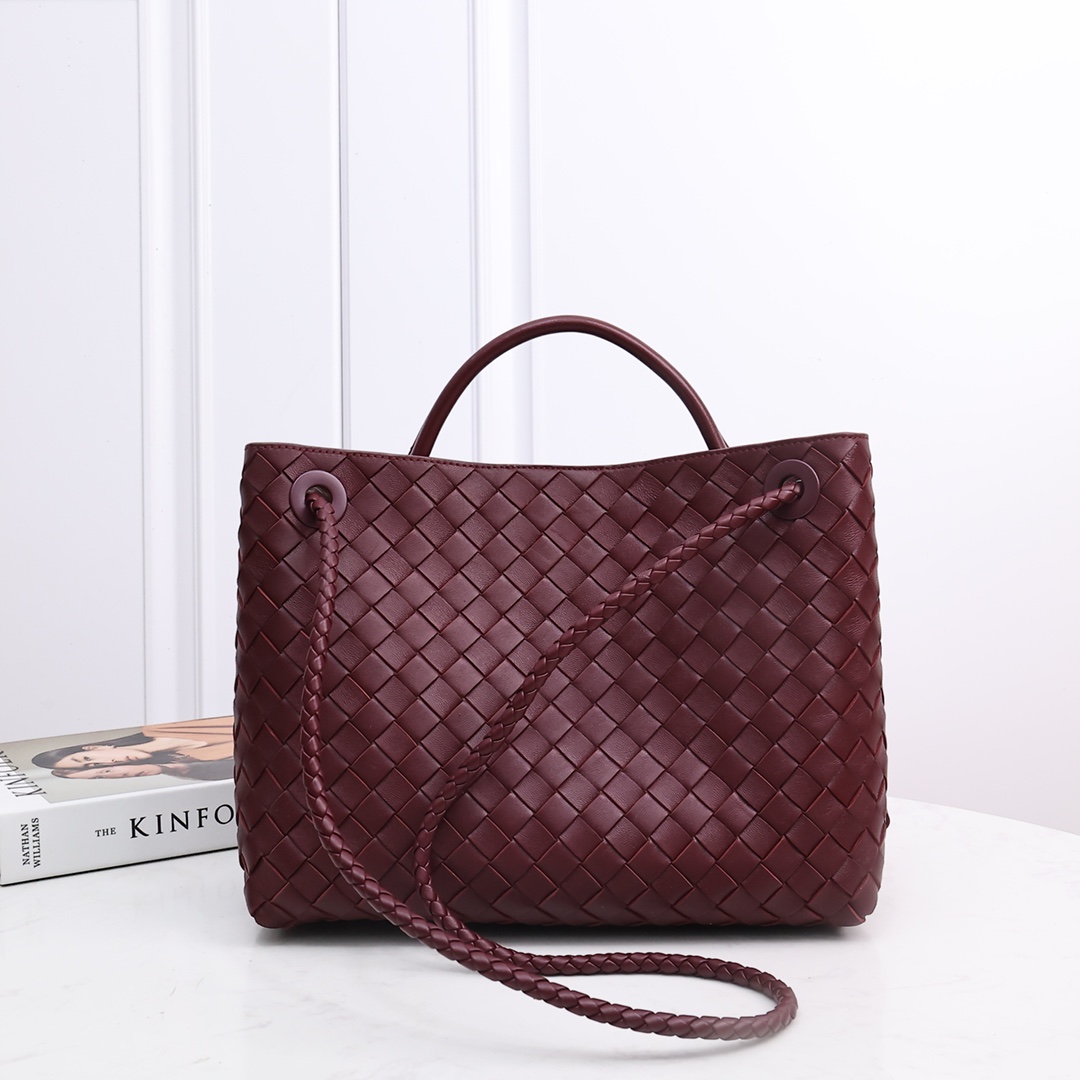 Bottega Veneta Medium Andiamo  32*24*12CM - DesignerGu