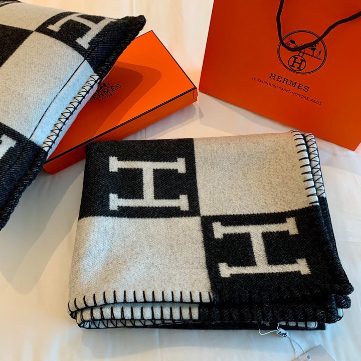 Hermes Blanket   163*137cm - DesignerGu