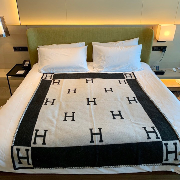 Hermes Blanket   163*137cm - DesignerGu