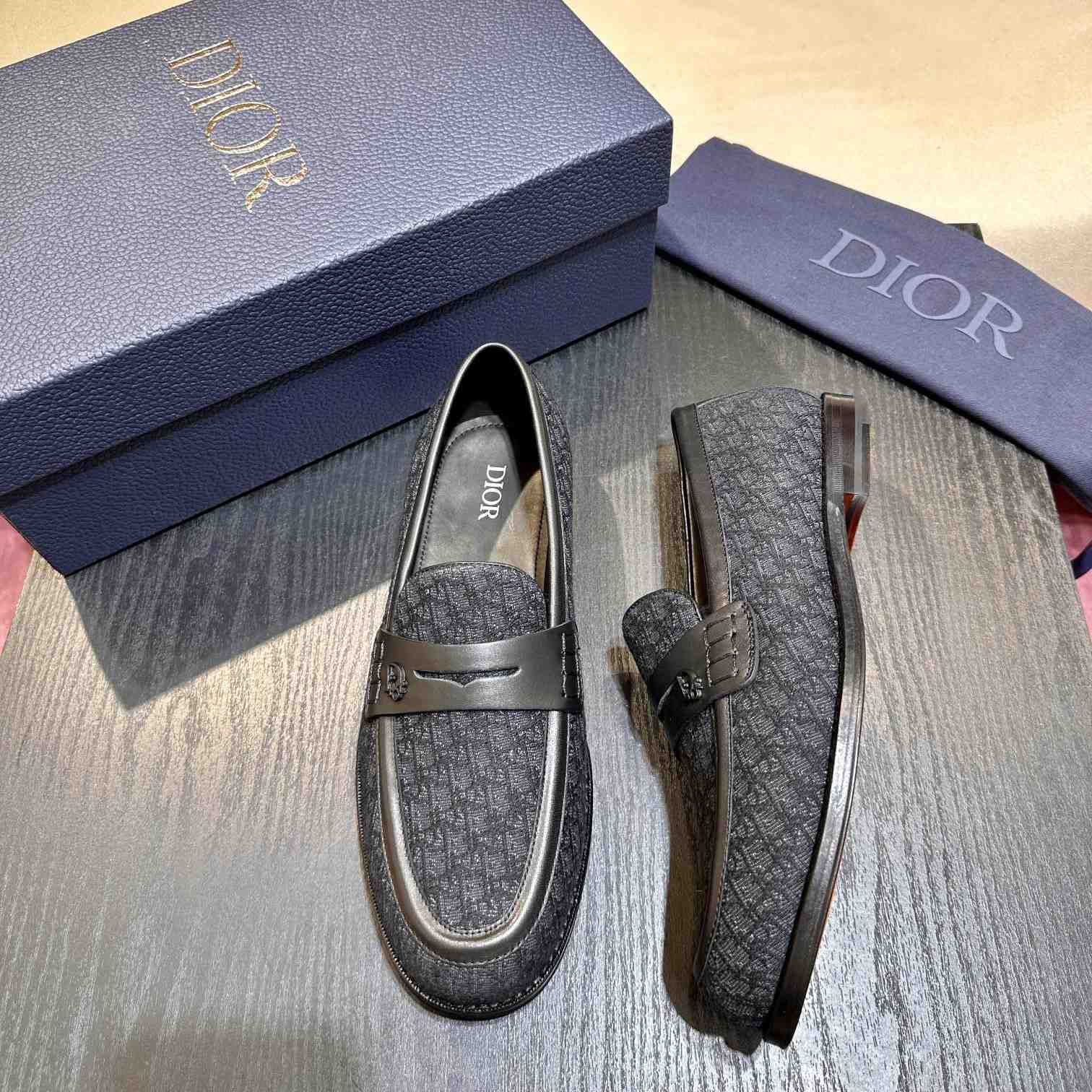 Dior Oblique Loafer - DesignerGu