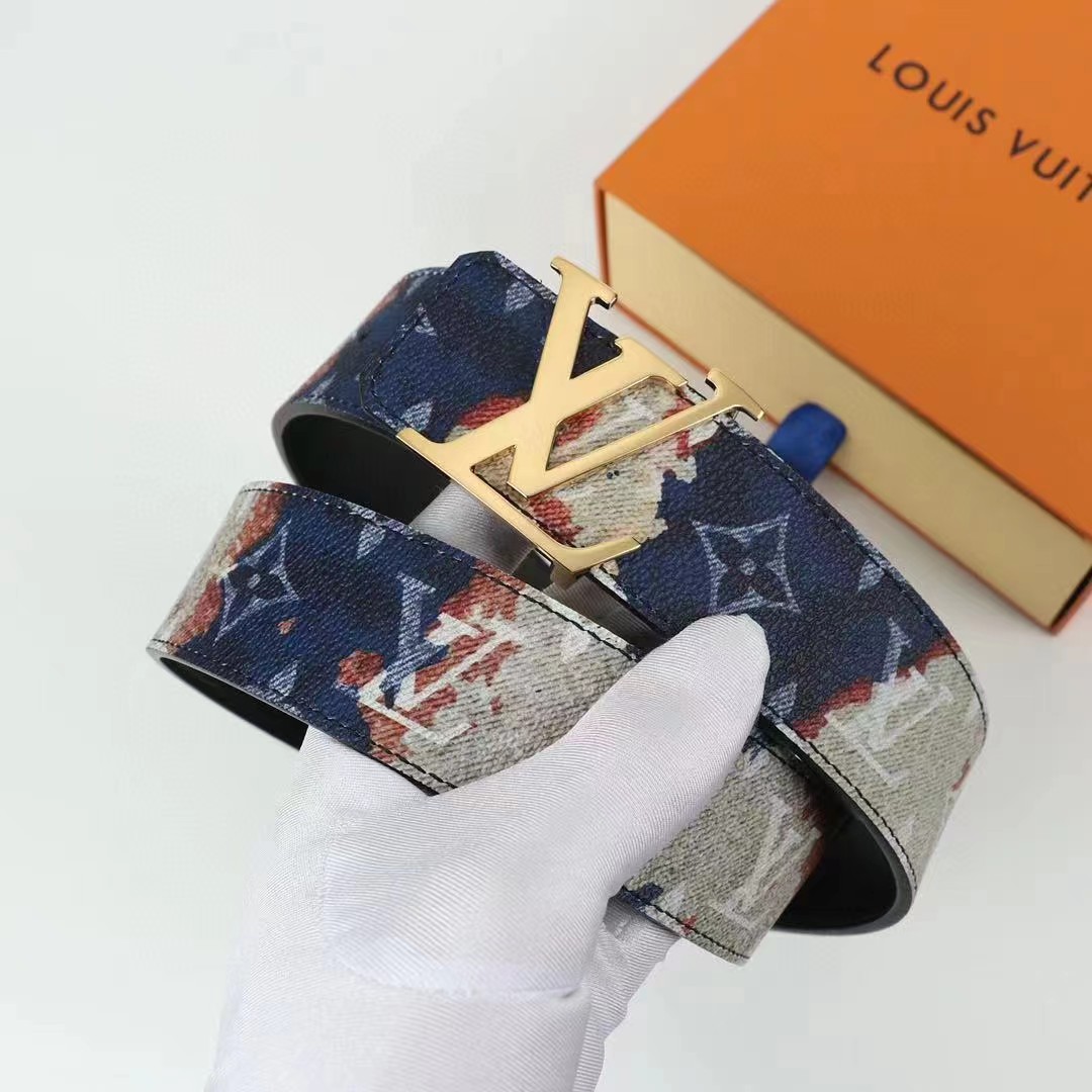 Louis Vuitton LV Initiales 40MM Reversible Belt     M8402S - DesignerGu