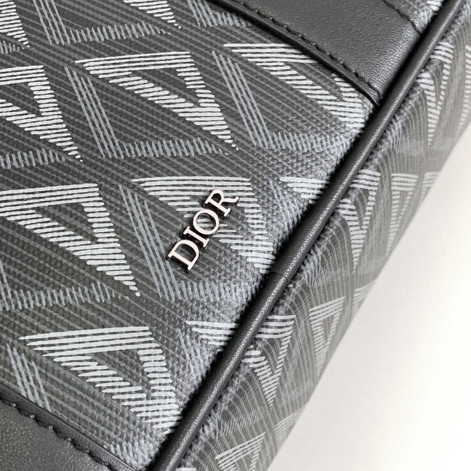 Dior Briefcase   - DesignerGu