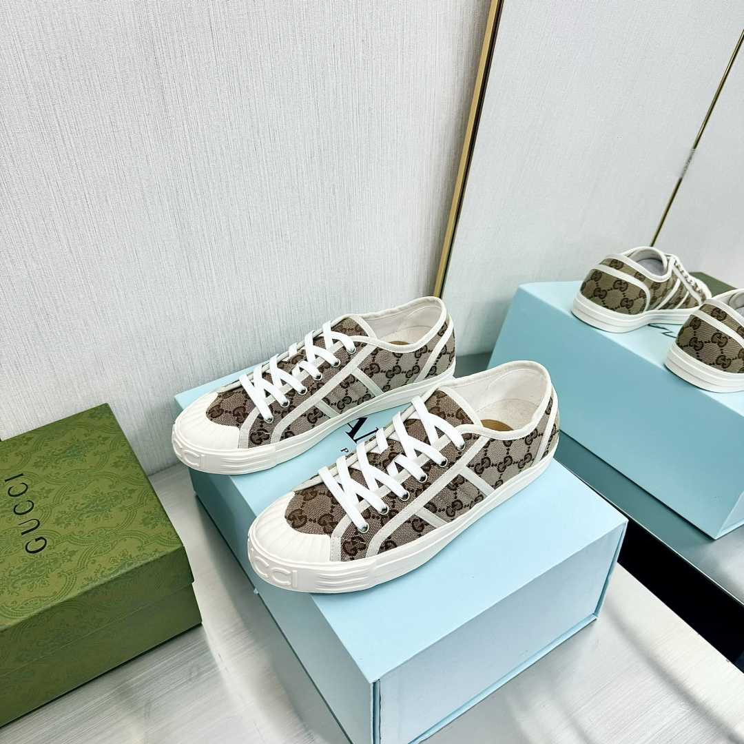 Gucci GG Sneaker - DesignerGu