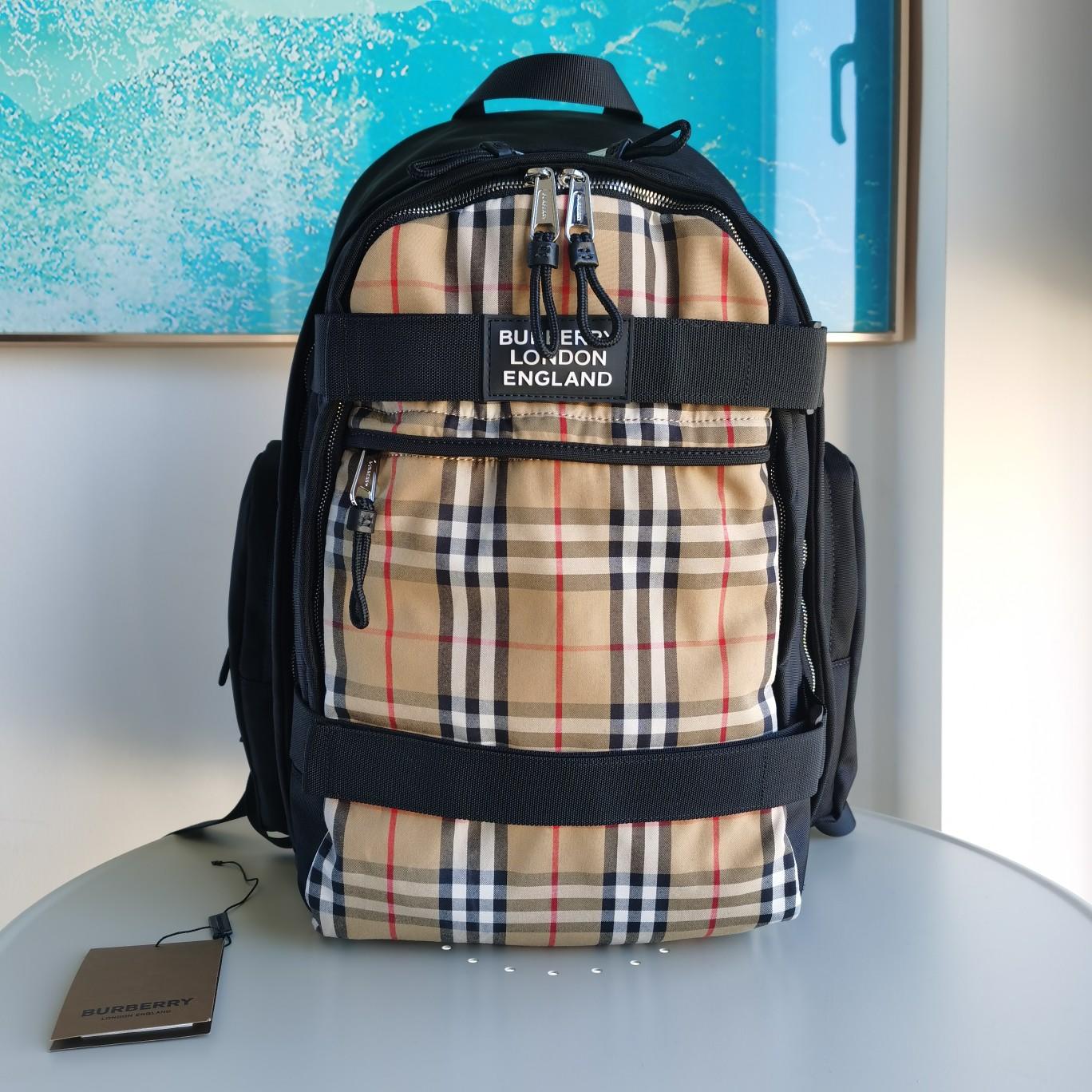 Burberry Large Cooper Backpack (30×20×49cm) - DesignerGu