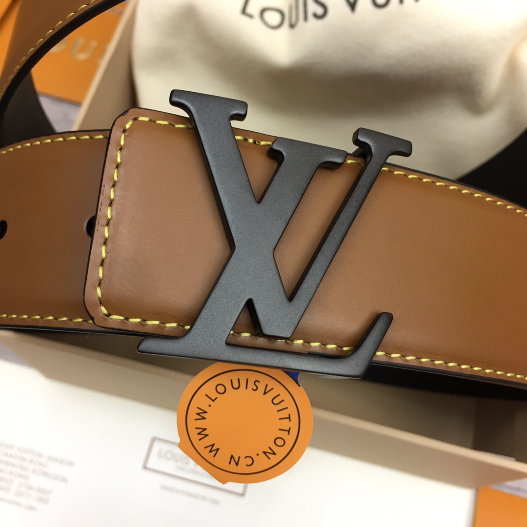 Louis Vuitton 40mm Reversible Belt    - DesignerGu