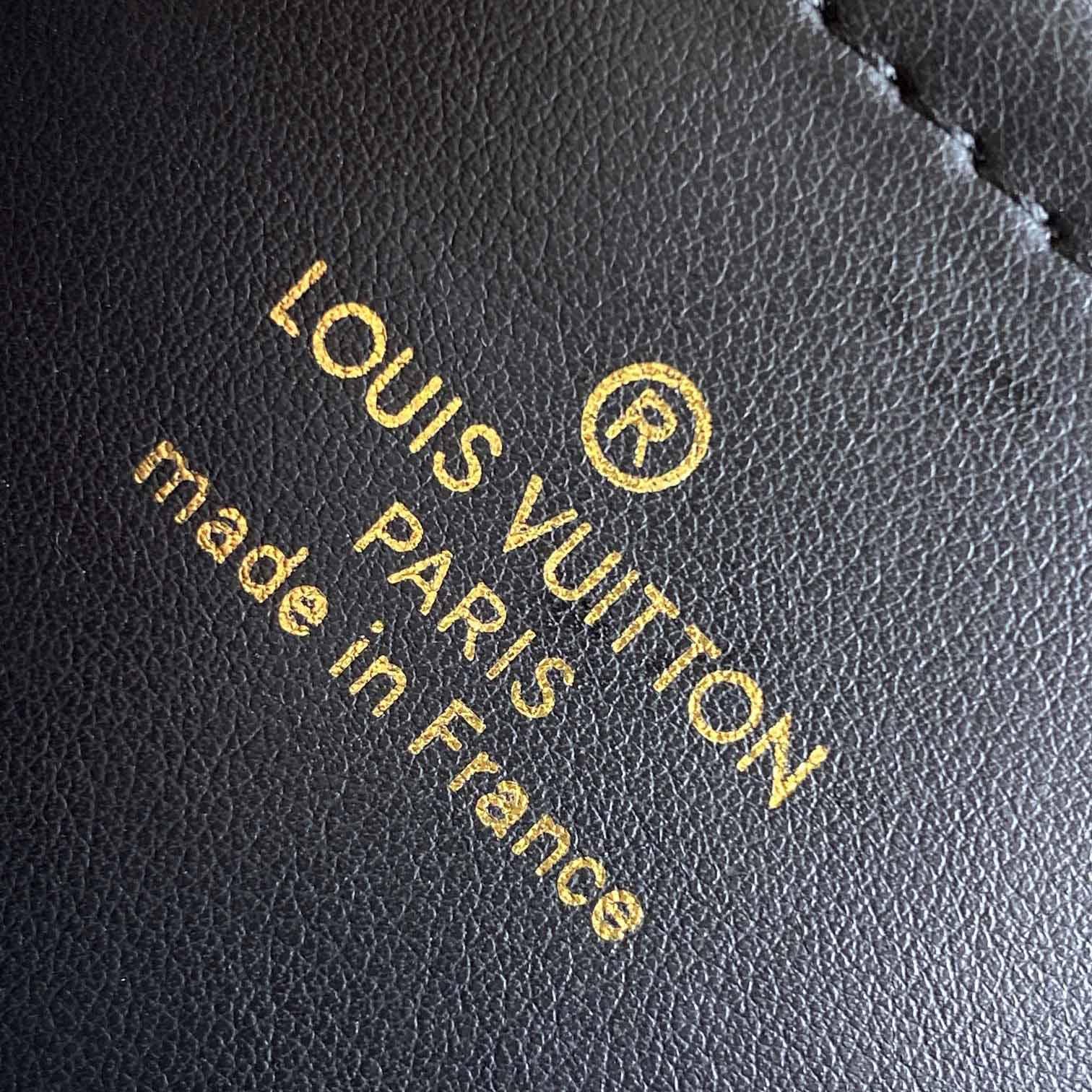 Louis Vuitton Pico GO-14   M23625 - DesignerGu