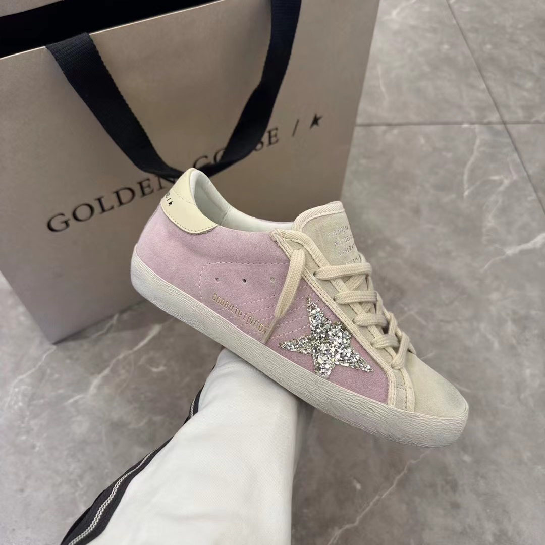 Golden Goose Sneakers - DesignerGu