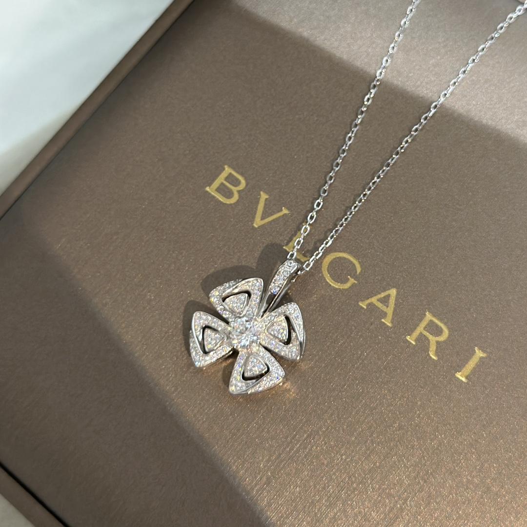 Bvlgari Fiorever Necklace - DesignerGu