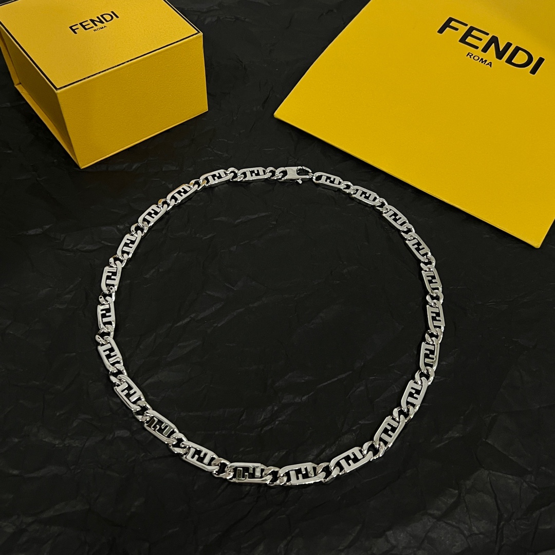 Fendi O’Lock Necklace - DesignerGu