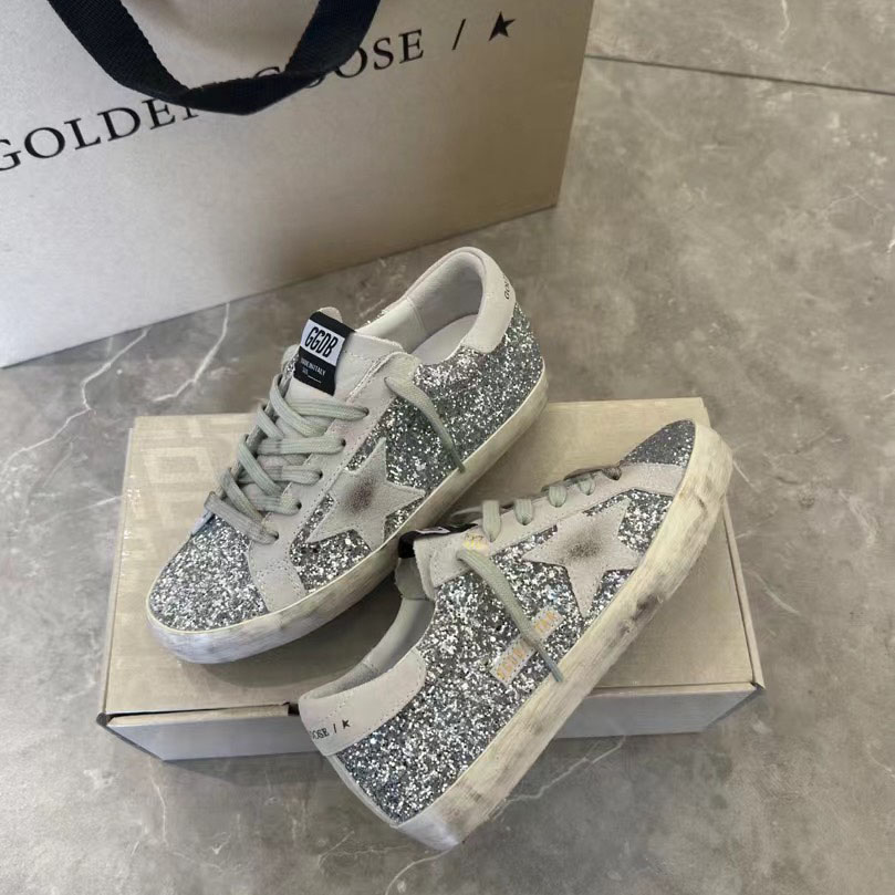 Golden Goose Sneakers - DesignerGu