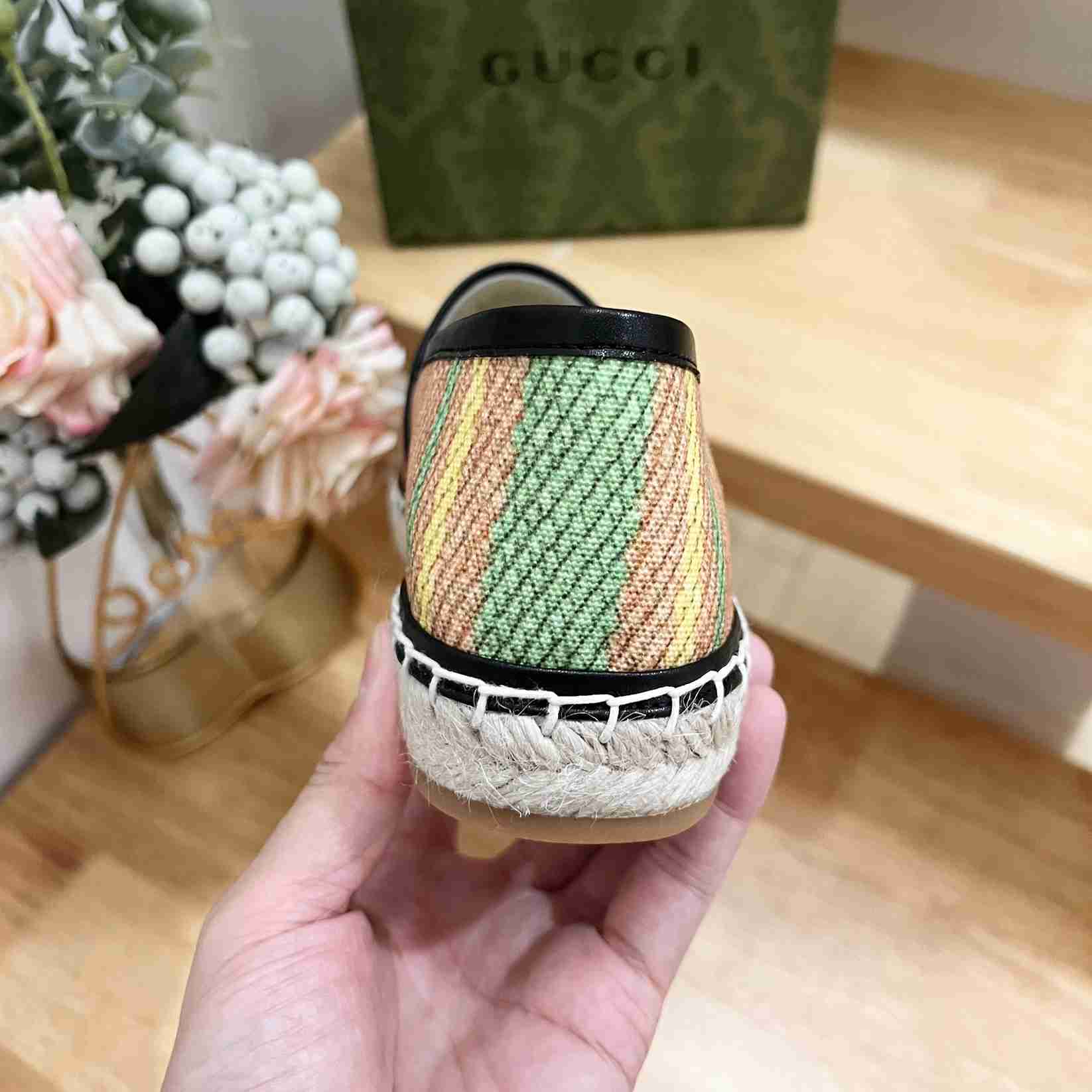 Gucci Espadrilles  - DesignerGu