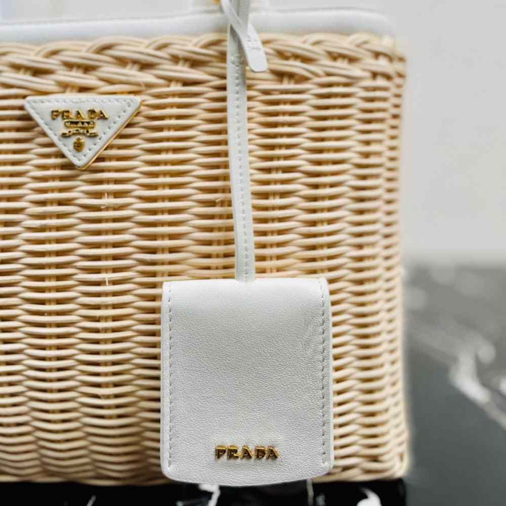 Prada Medium Wicker And Linen Blend Tote Bag (26-18-11.5cm) - DesignerGu