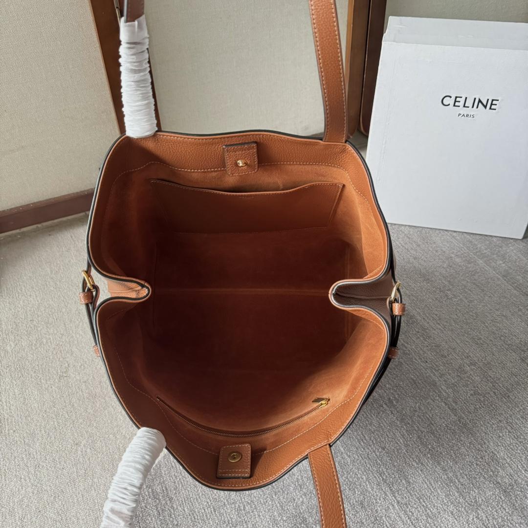 Celine Medium Cabas Anais Cuir Triomphe In Grained Calfskin - DesignerGu