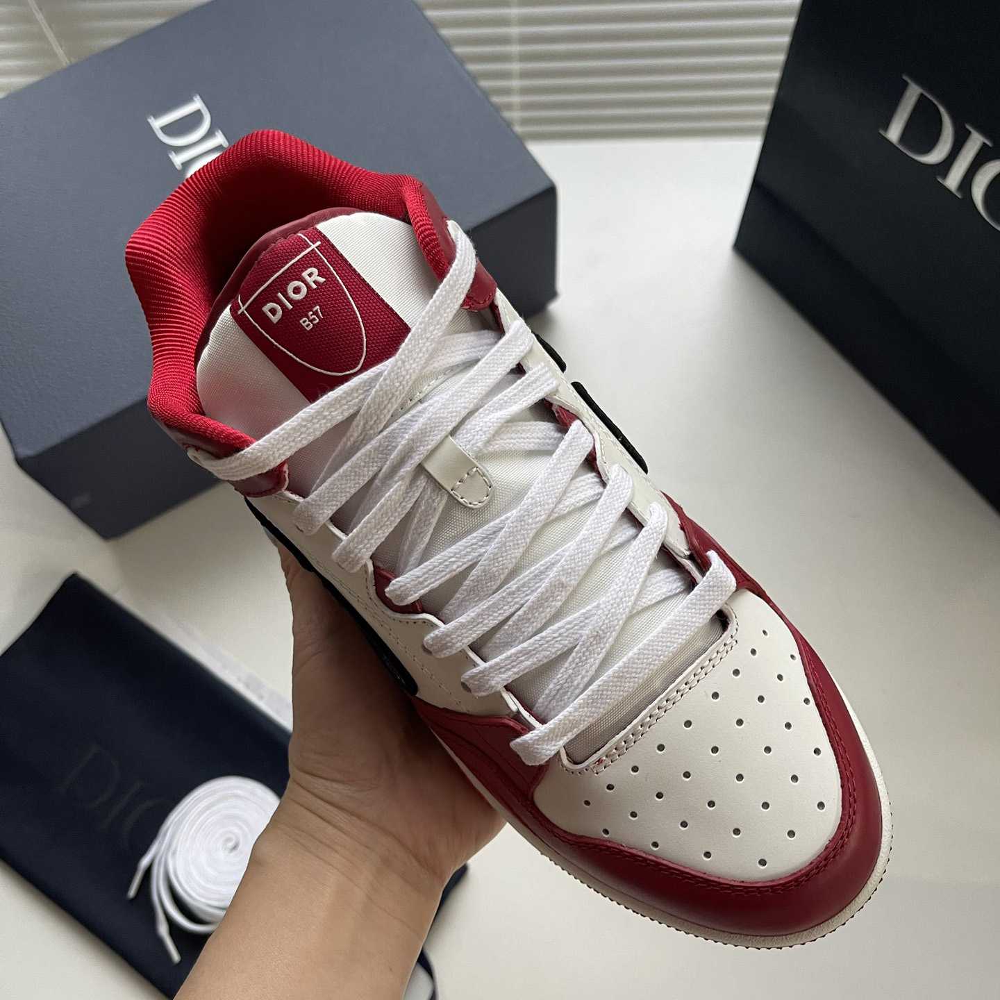 Dior B57 Mid-top Sneaker - DesignerGu