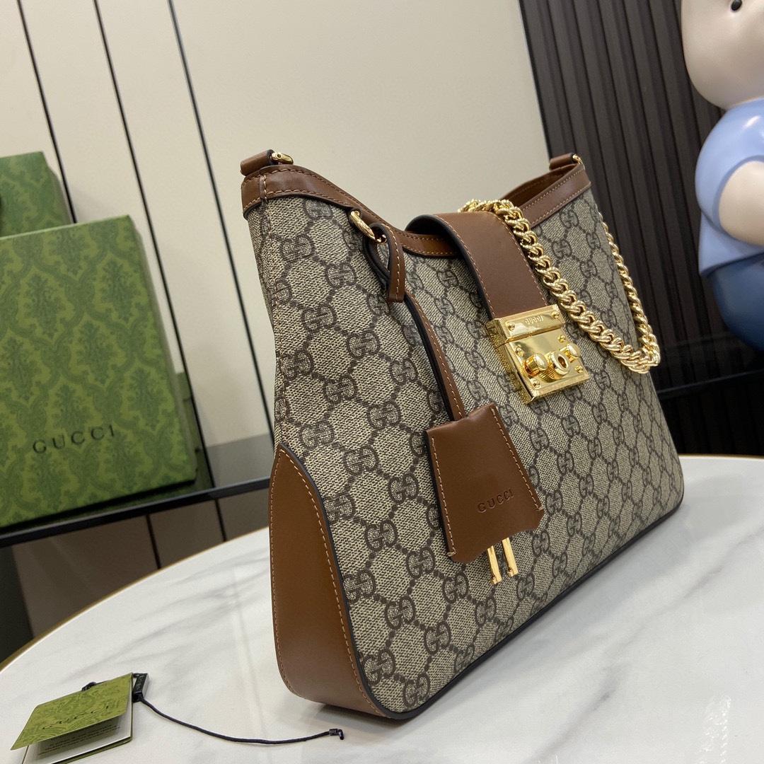 Gucci Padlock GG Medium Shoulder Bag - DesignerGu