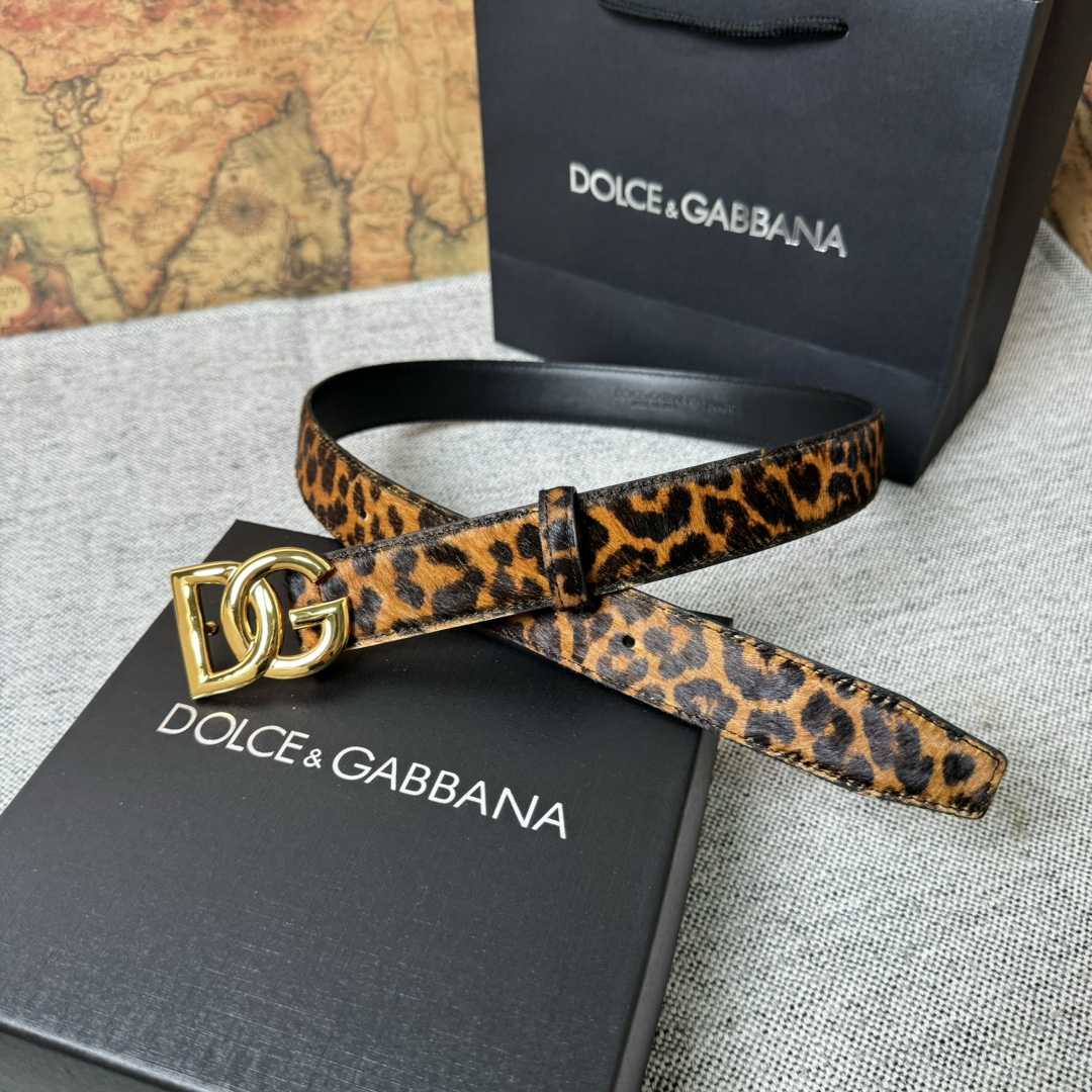 Dolce & Gabbana KiM Dolce & Gabbana Leopard-print Glossy Calfskin Belt With DG Logo - DesignerGu