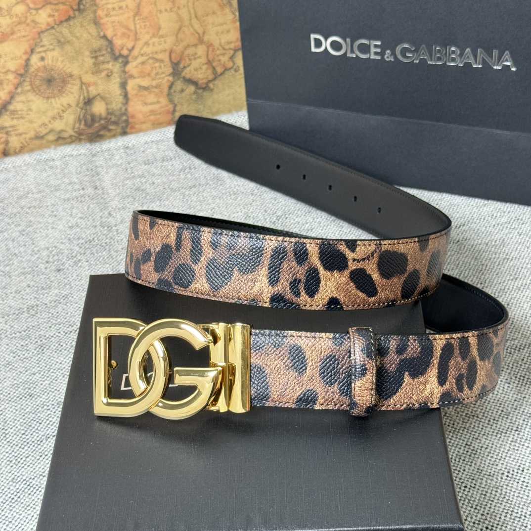 Dolce & Gabbana KiM Dolce & Gabbana Leopard-print Glossy Calfskin Belt With DG Logo - DesignerGu