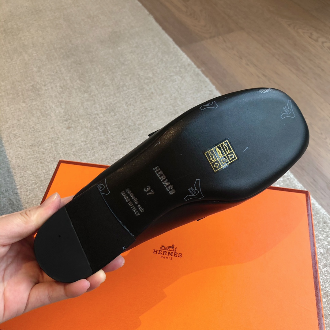 Hermes Iena Mule - DesignerGu