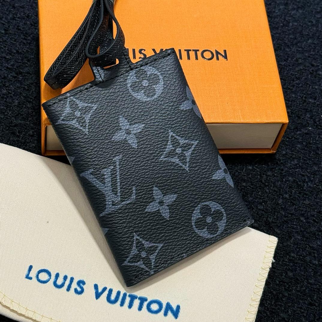 Louis Vuitton Card Holder Necklace  M83155 - DesignerGu