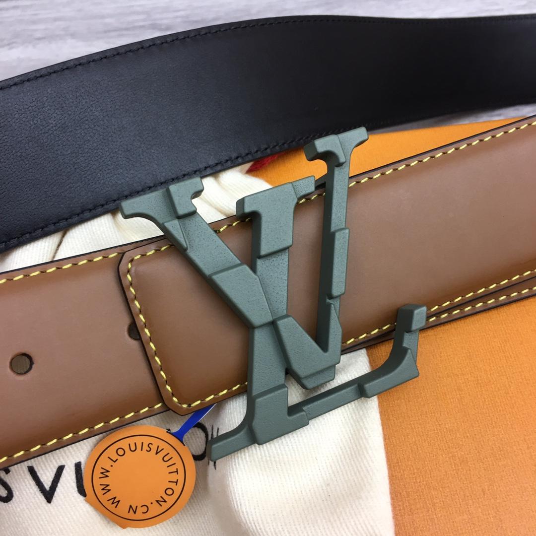 Louis Vuitton 40mm Reversible Belt    - DesignerGu