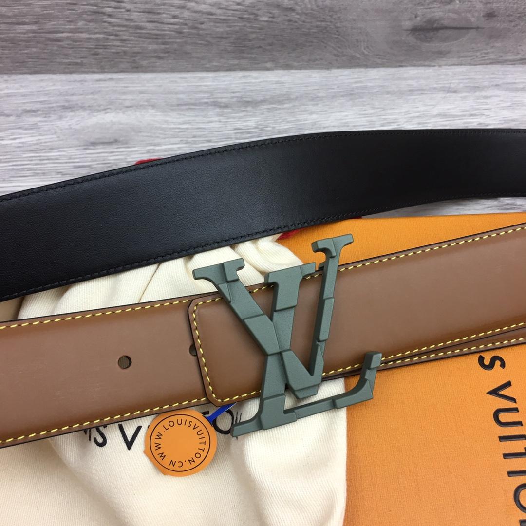 Louis Vuitton 40mm Reversible Belt    - DesignerGu