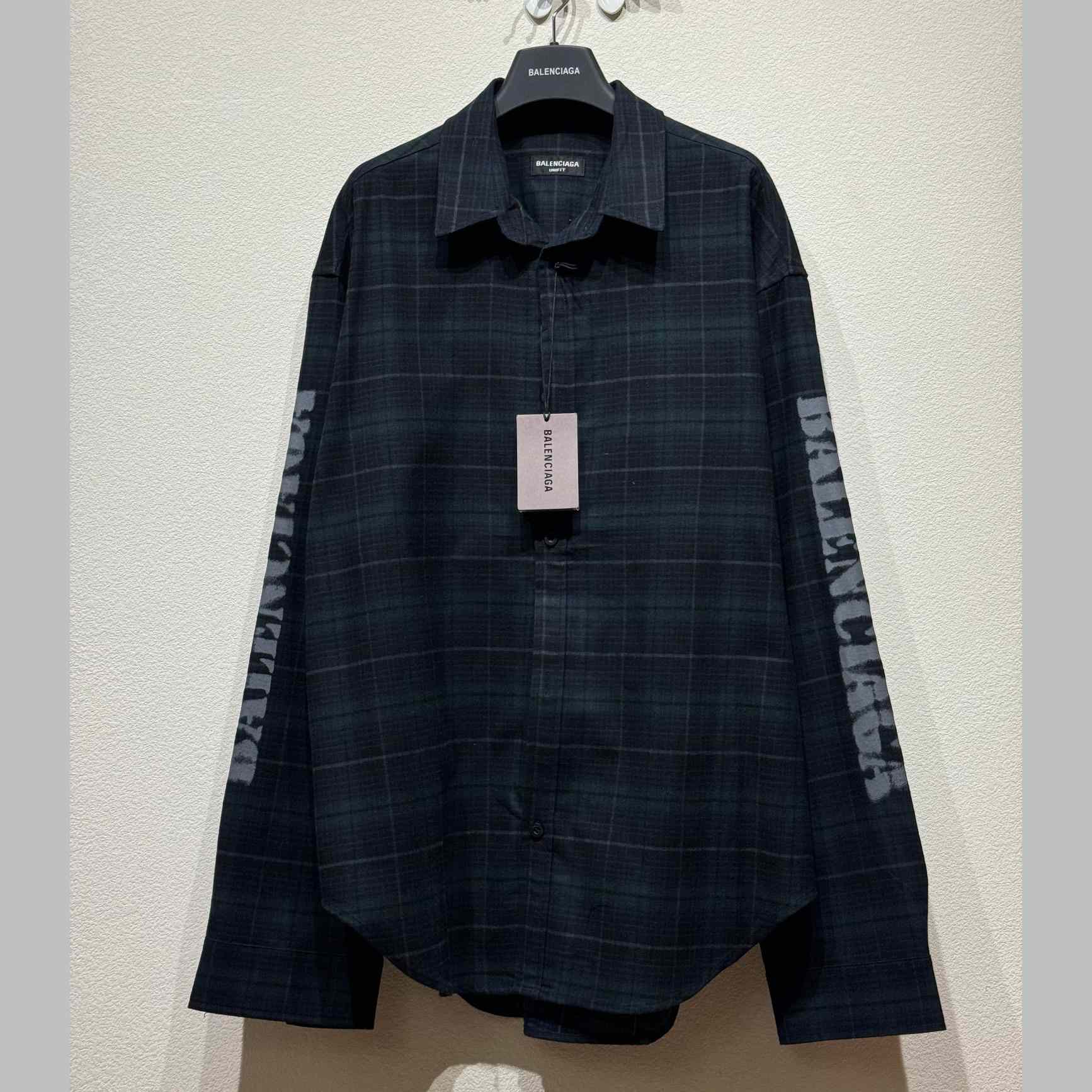 Balenciaga Long-sleeved Shirt - DesignerGu