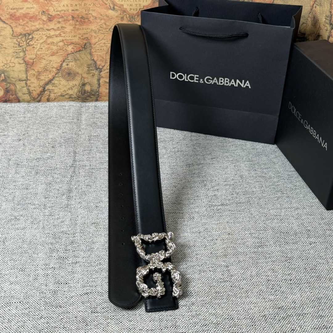 Dolce & Gabbana DG Logo-buckle Leather Belt   40mm - DesignerGu