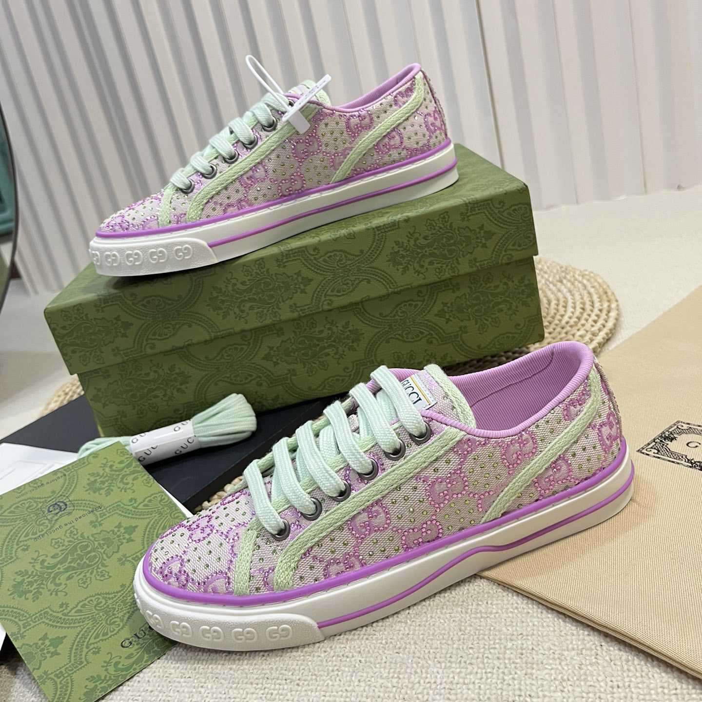 Gucci Women's Gucci Tennis 1977 Sneaker - DesignerGu