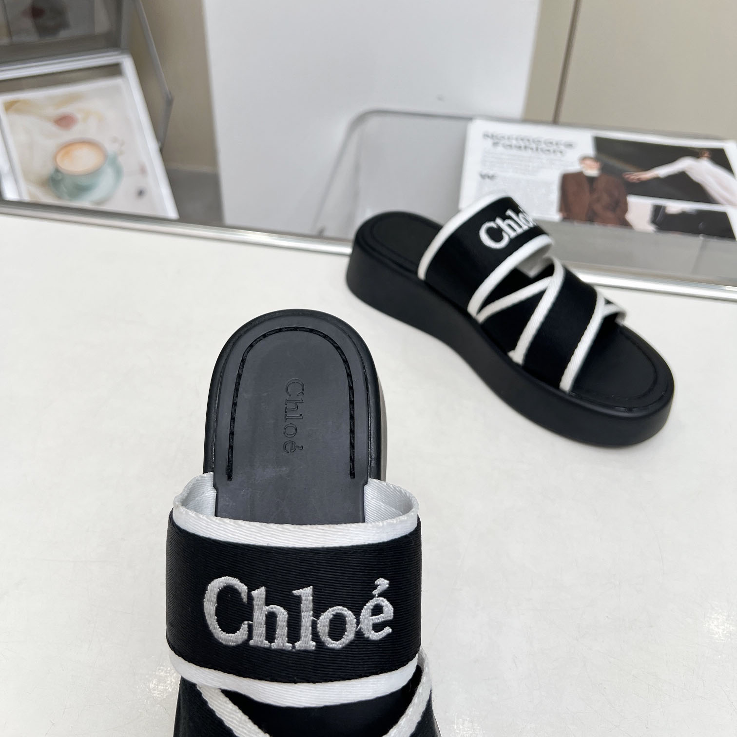 Chloe Women's Black Mila Logo Flatform Slides - DesignerGu