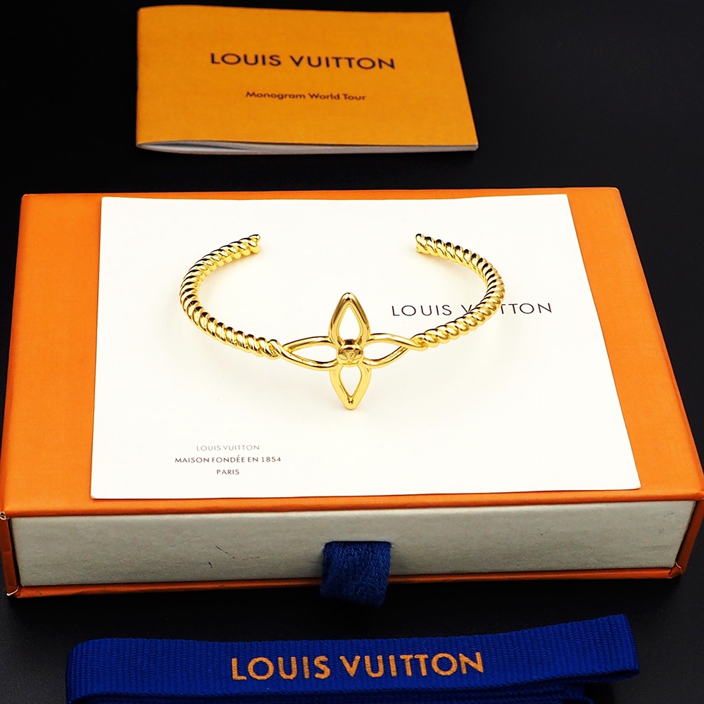 Louis Vuitton Nautical Rigid Bracelet   M1606 - DesignerGu