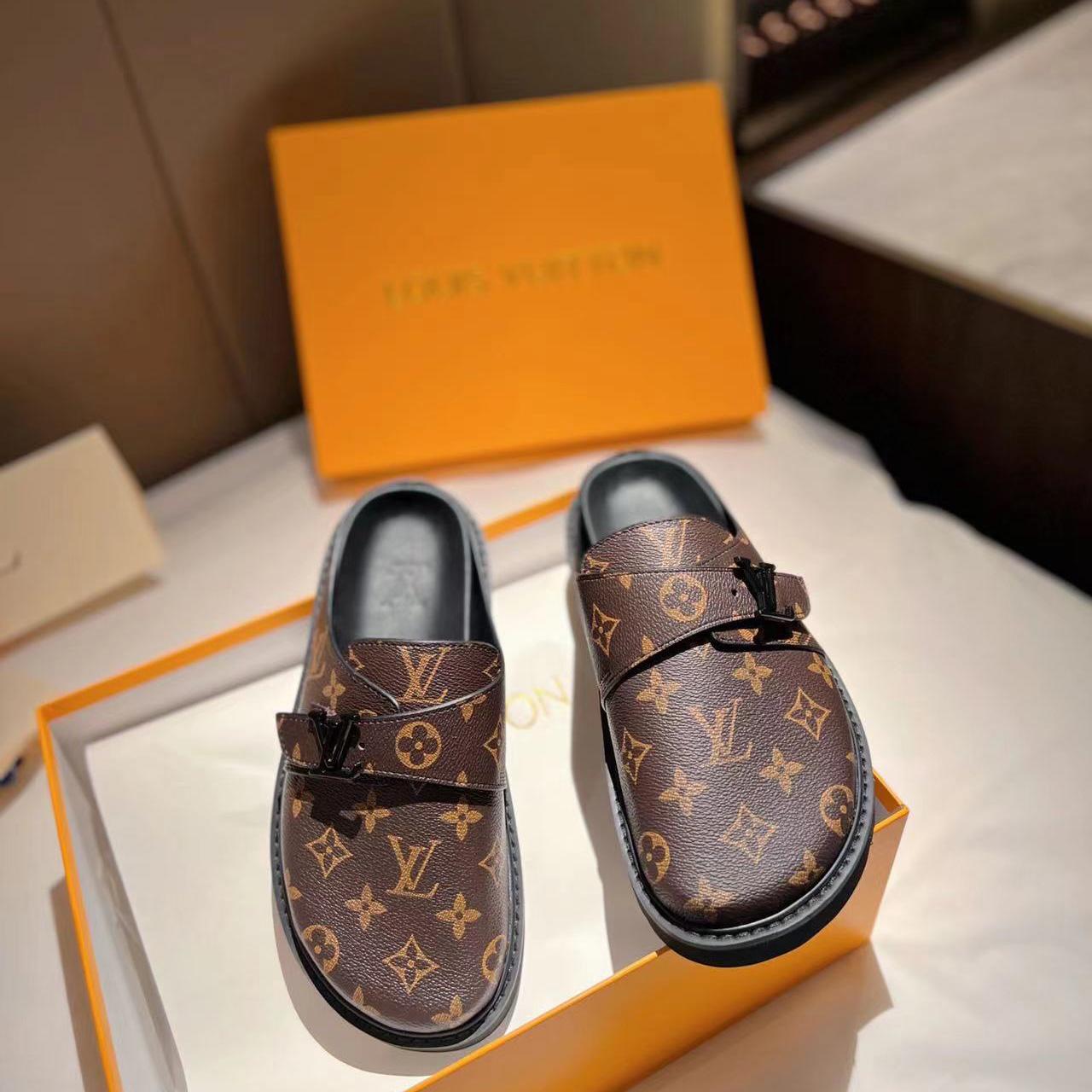 Louis Vuitton LV Easy Mule    1A8WIB - DesignerGu